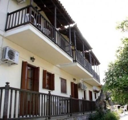 Triantafyllou Maria Rooms Skopelos Island Екстер'єр фото